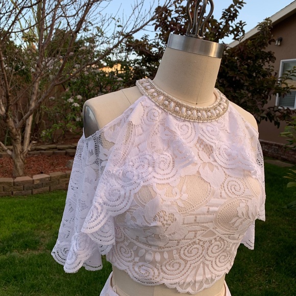 2 pcs Formal or Wedding Dress, Prom, Informal - Picture 4 of 7